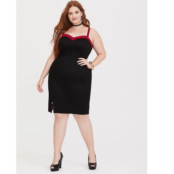 NWOT TORRID BETTY & VERONICA - BLACK & RED LIPSTICK BODYCON BUSTIER DRESS - Picture 2 of 5
